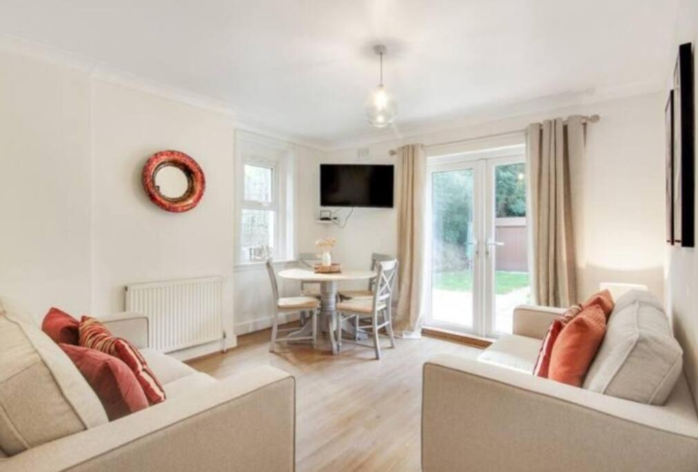 Central 2 Bedroom Garden Flat With Free Parking Royal Tunbridge Wells Εξωτερικό φωτογραφία