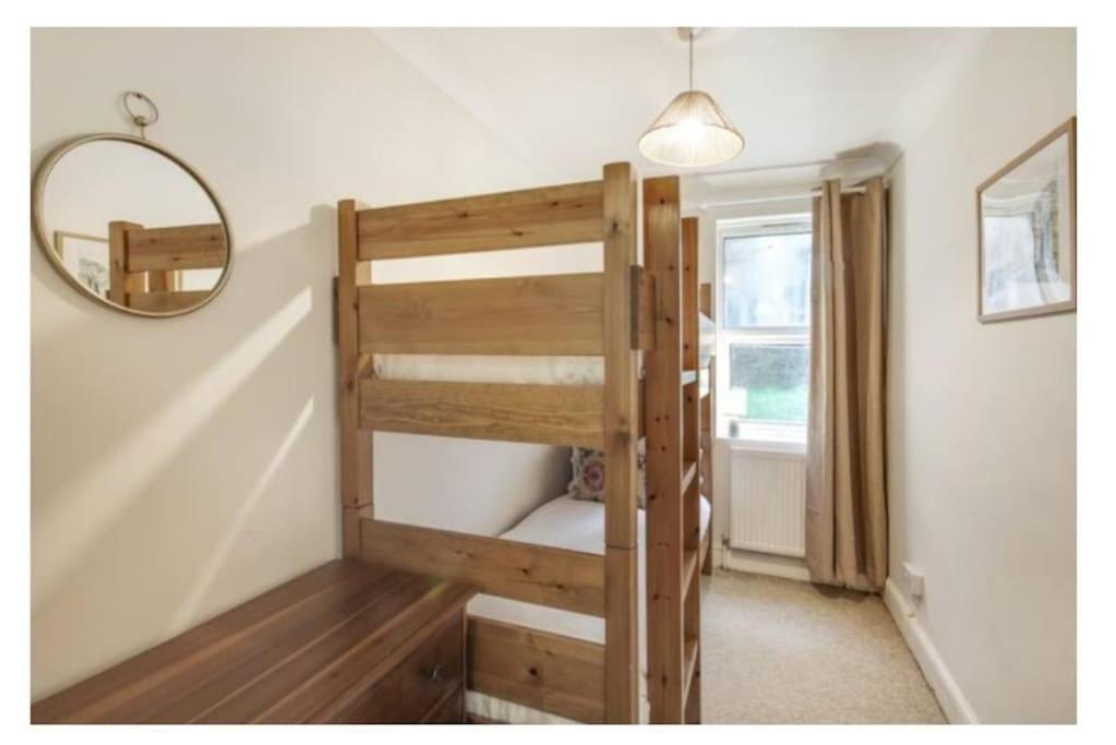 Central 2 Bedroom Garden Flat With Free Parking Royal Tunbridge Wells Εξωτερικό φωτογραφία